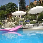 Bonacina فندق مبيت وإفطار 3*
